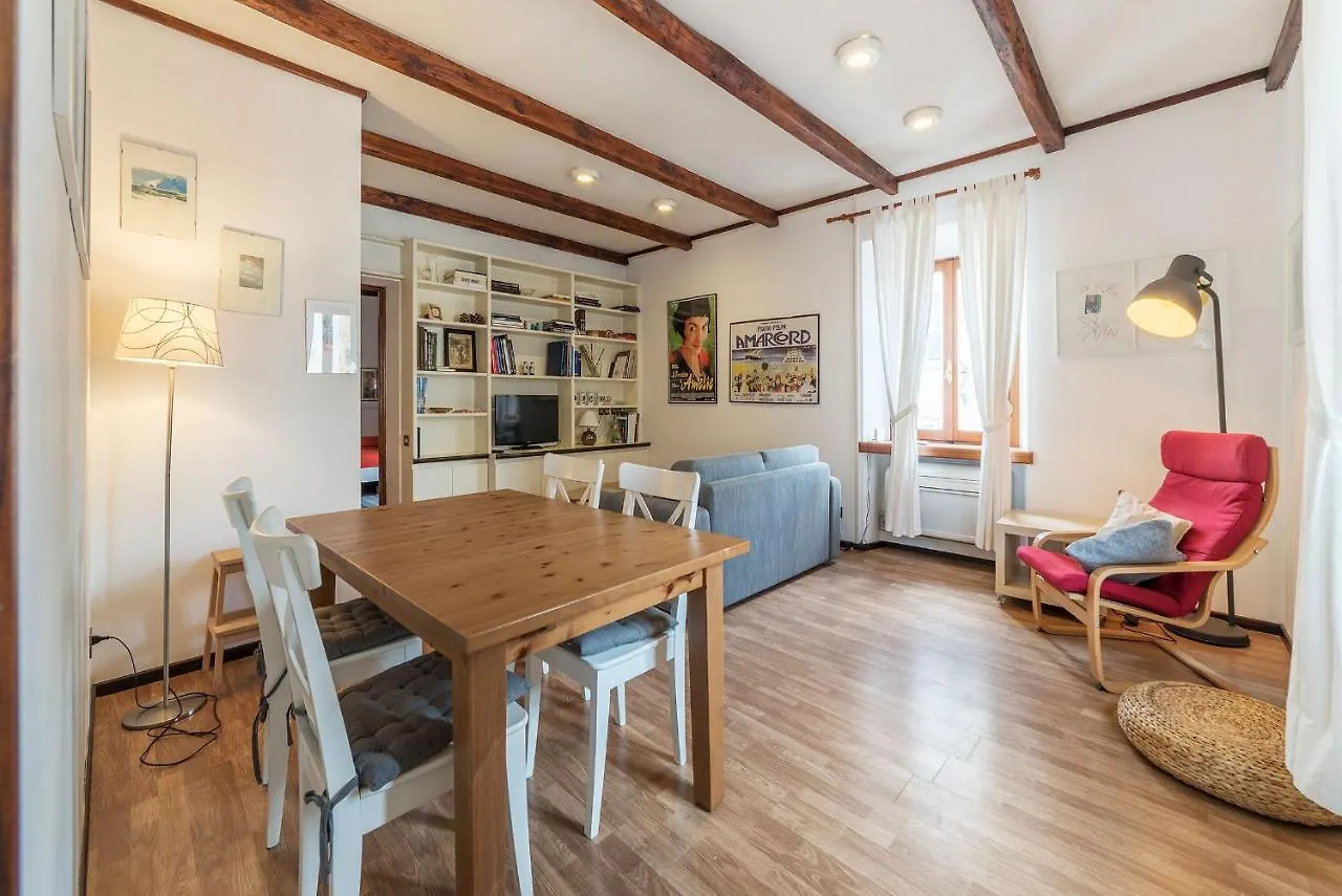 Colosseo Modern Apartment Rome