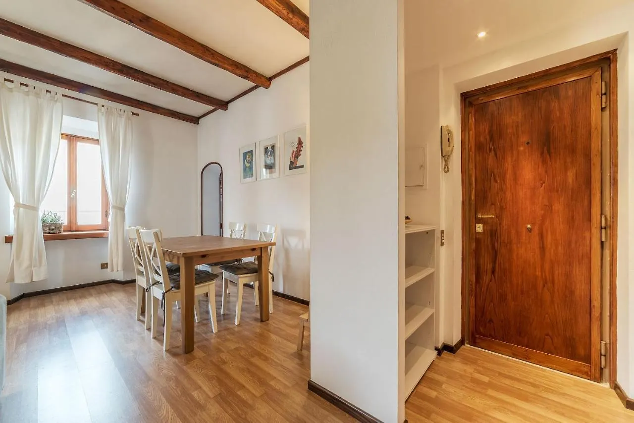 Colosseo Modern Apartment Rome Italy